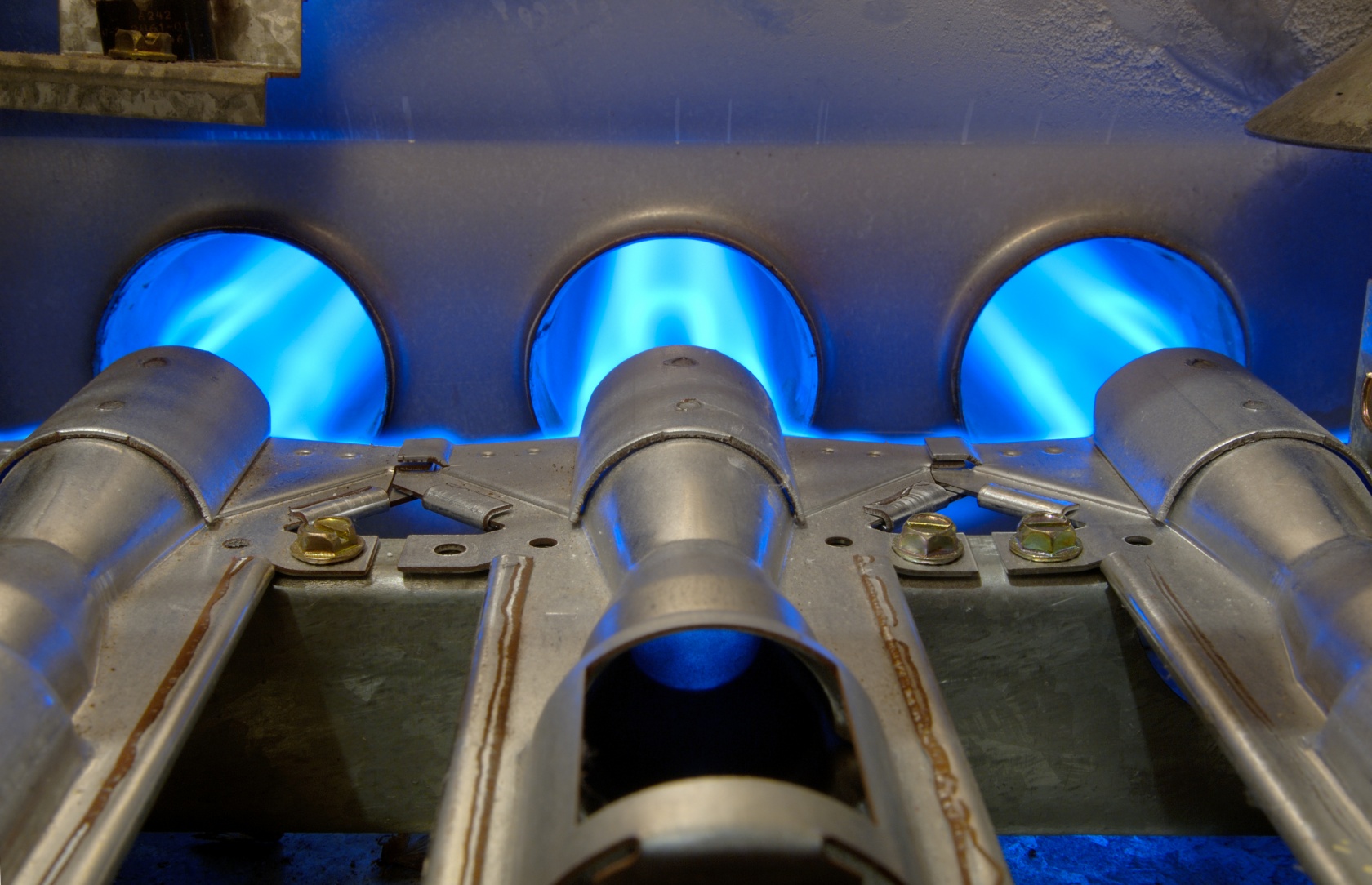 Warm Air Heating and Gas Central Heating Repairs, Installation & Maintenance Status Heating